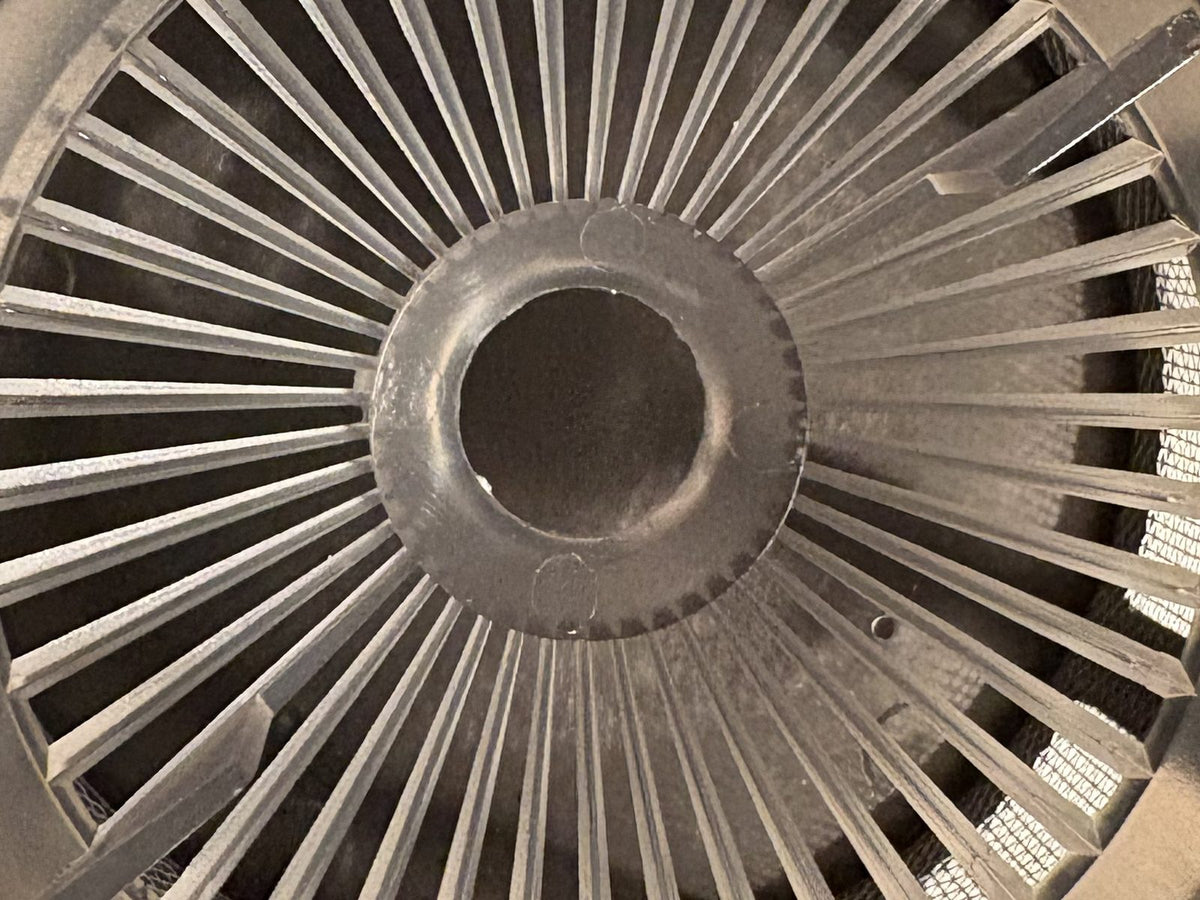 Close-up of the MM400 catch funnel